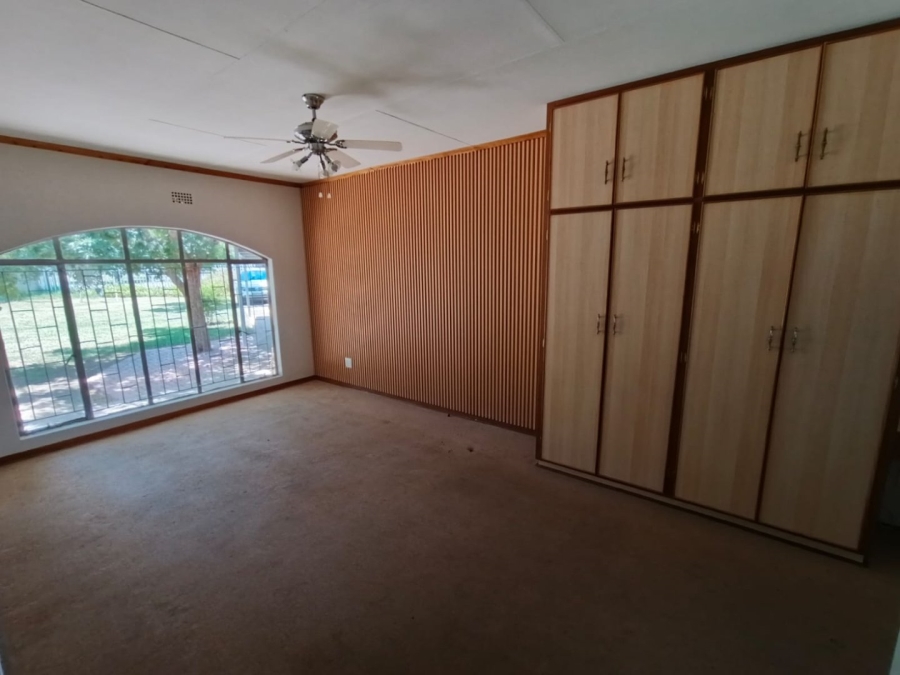 4 Bedroom Property for Sale in Elandia Free State